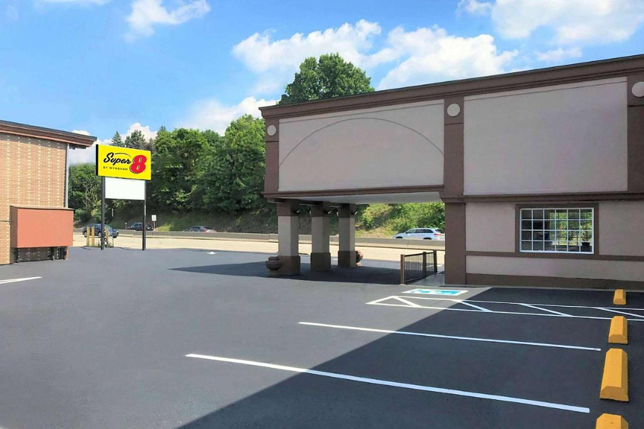 Rodeway Inn Greensburg PA Exterior foto
